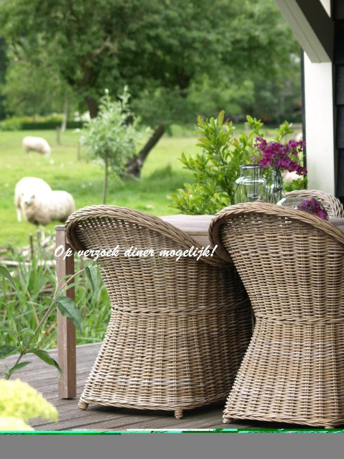 Bed & Breakfast De Schuur Inn Numansdorp Exteriér fotografie